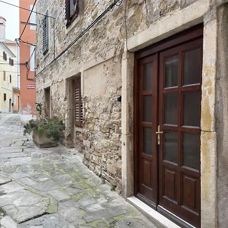 Olive's Place Izola
